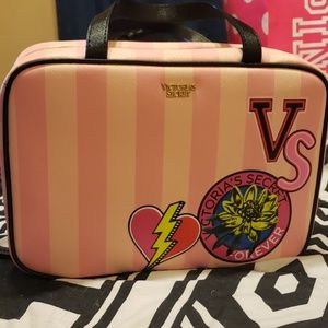 NWT Victoria Secret Large Makeup Bag